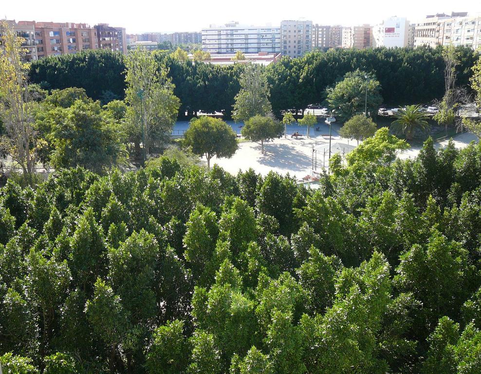 Apartment Monfort Valencia Eksteriør billede